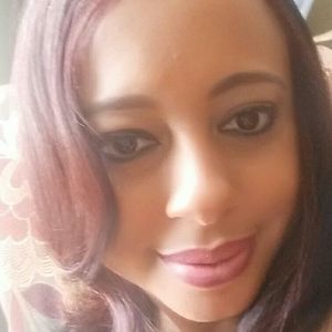 Meet your Posher, Niki